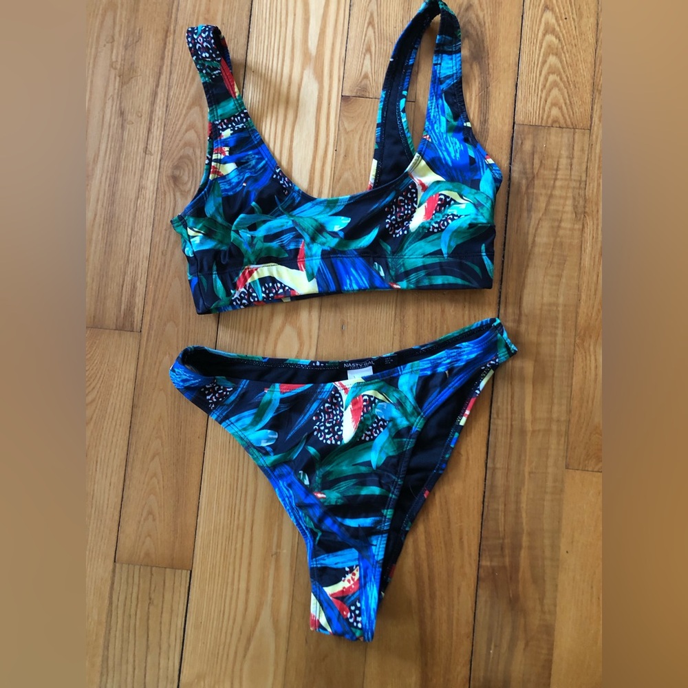 Nasty Gal Bikini set